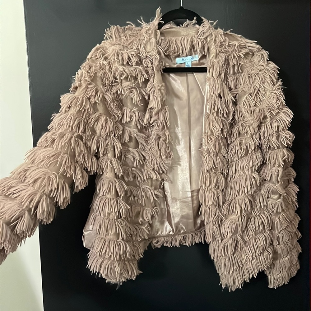 She and Sky Women’s Tan Cream Fur Jackets - Size L